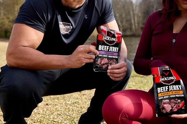 Jack Link's Beef Jerky Sweet & Hot, Box of 12 x 60 g, Dried Meat Snack, High Protein Snacks for Gym, Fitness, Outdoor, Hiking, American Food